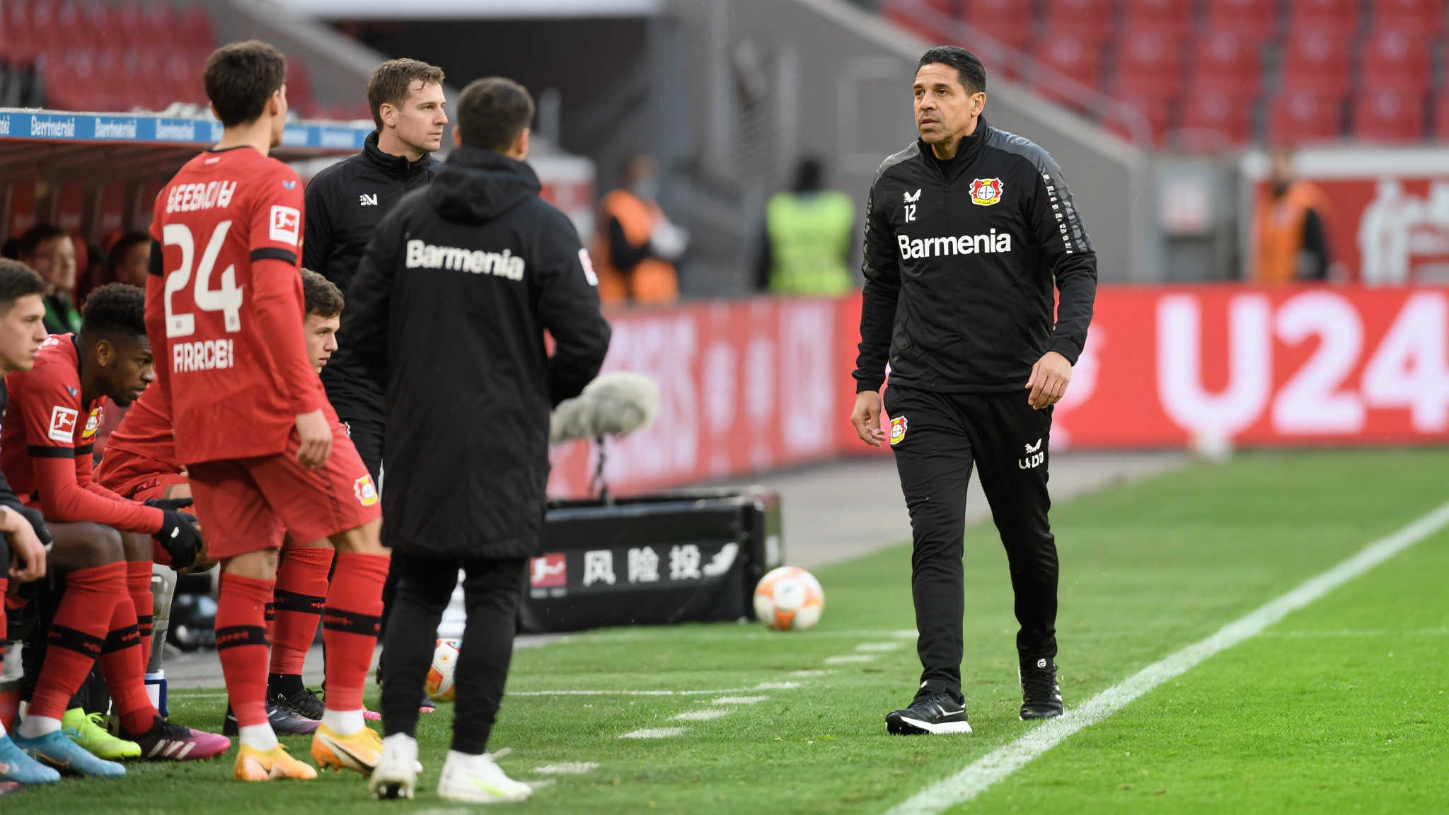 罗马诺披露:药厂斥资3500万镑引进利物浦22岁后卫宽萨 罗马诺披露:药厂斥资3500万镑引进利物浦22岁后卫宽萨